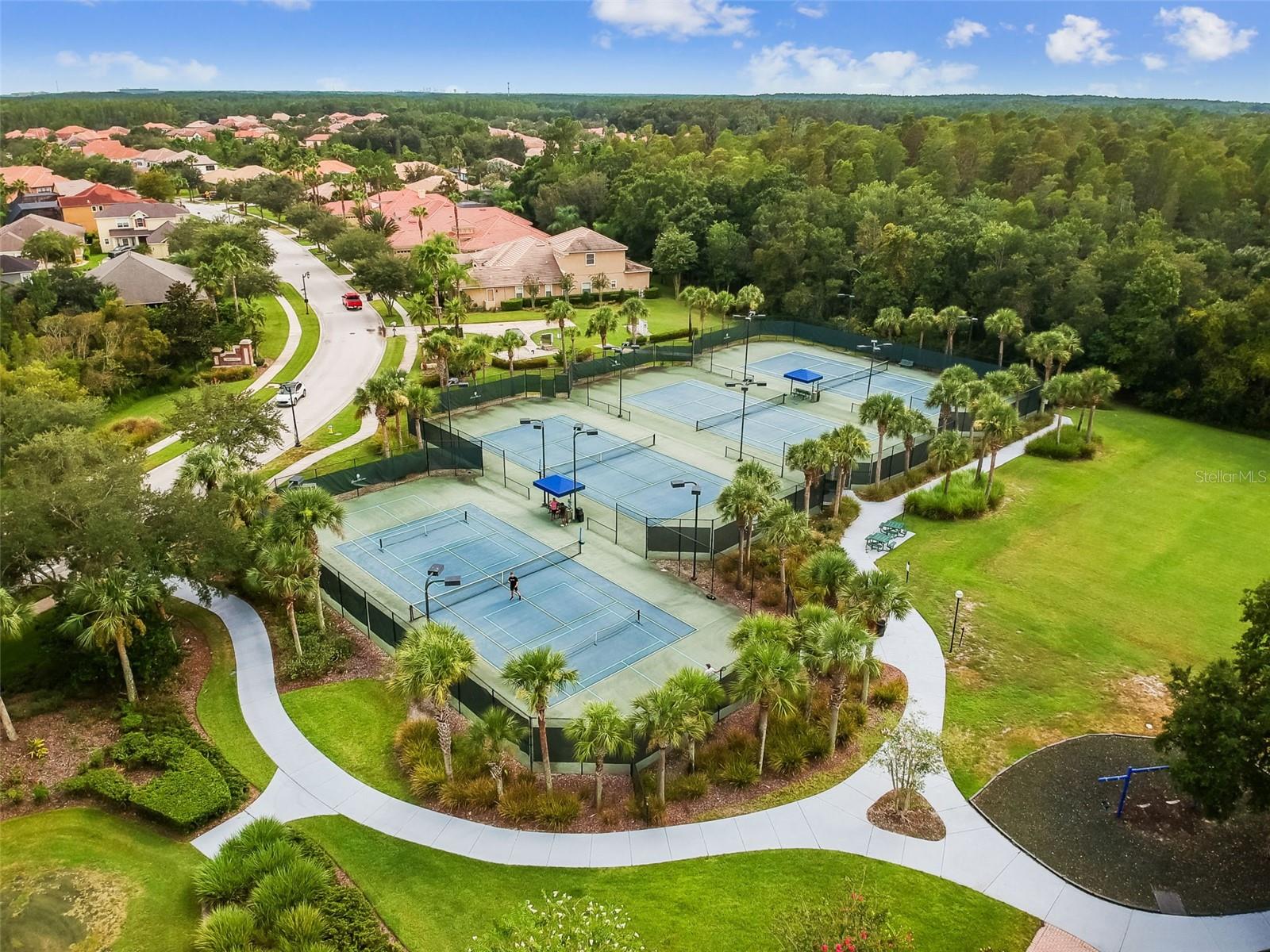 8319 MANOR CLUB CIR #3