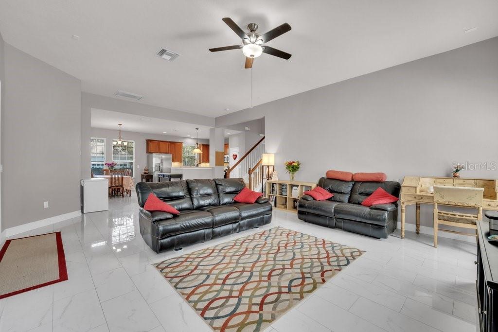 5929 FISHHAWK CROSSING BLVD