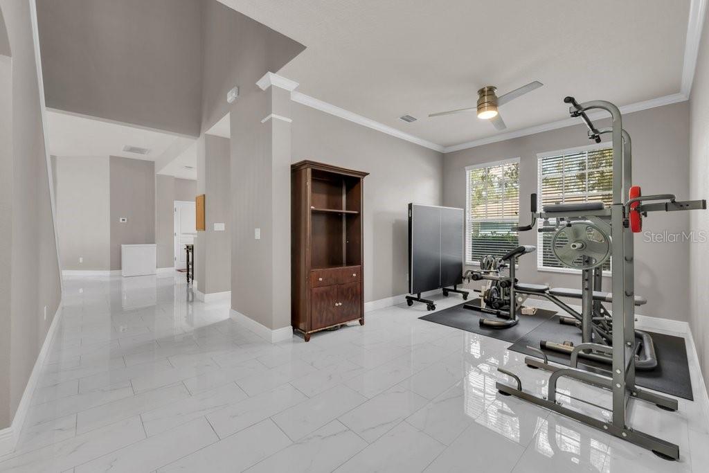 5929 FISHHAWK CROSSING BLVD