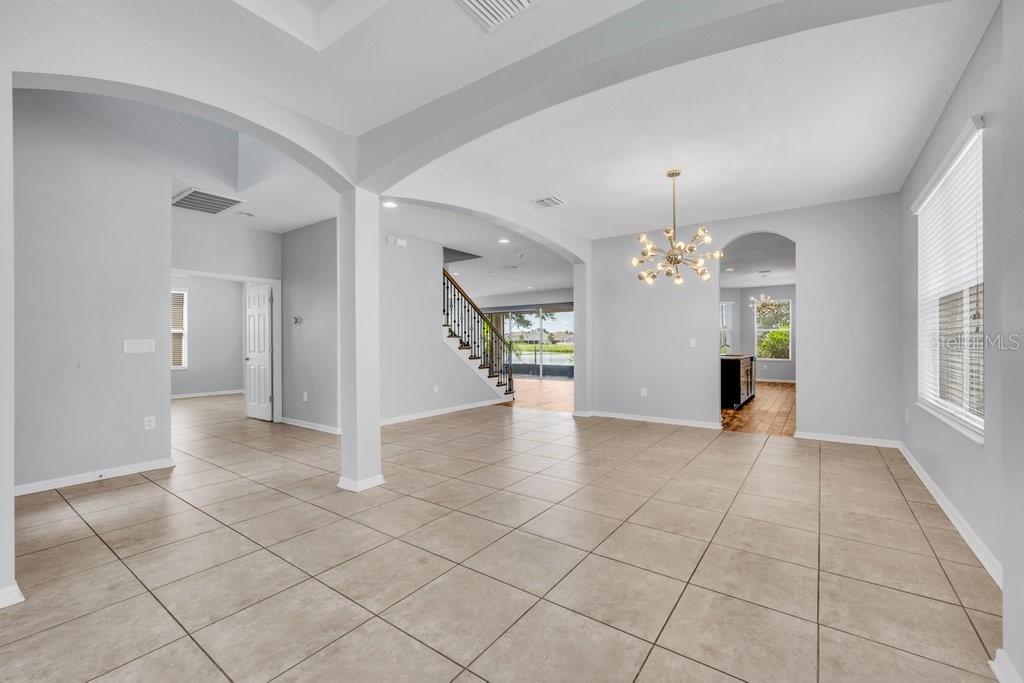 7225 BLUE BEECH DR