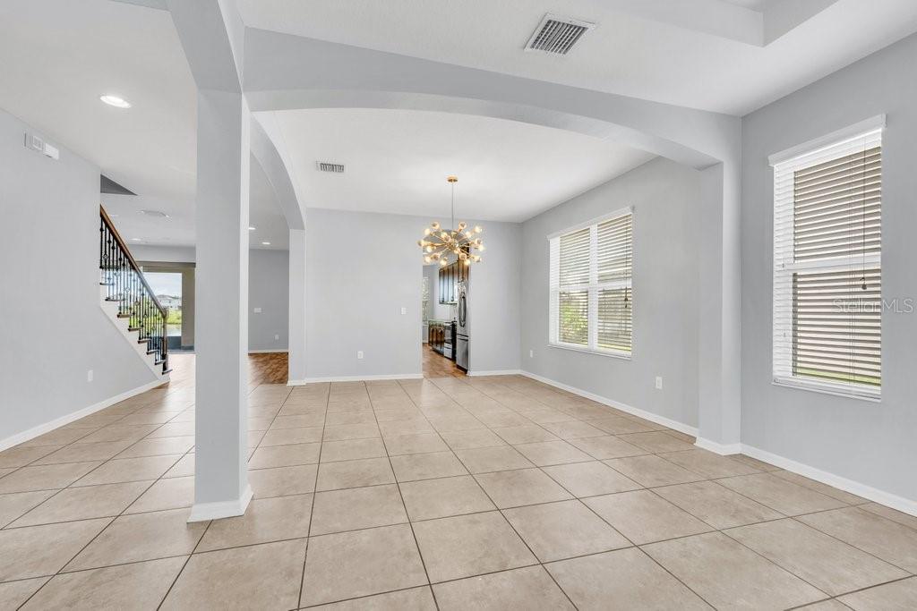 7225 BLUE BEECH DR