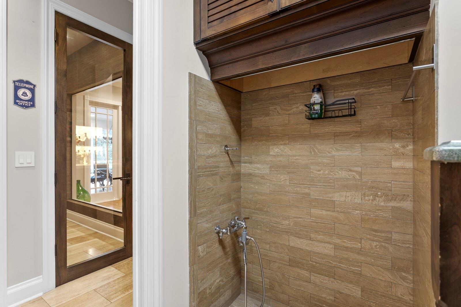 15307 EATON CT