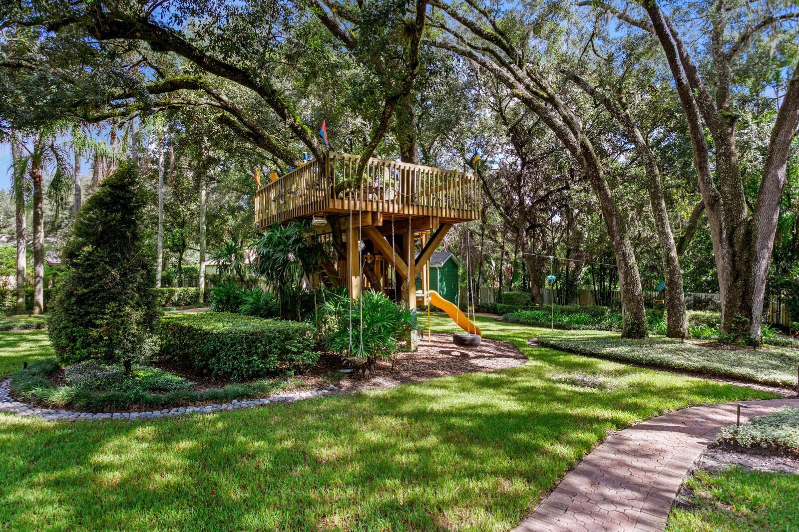 15307 EATON CT