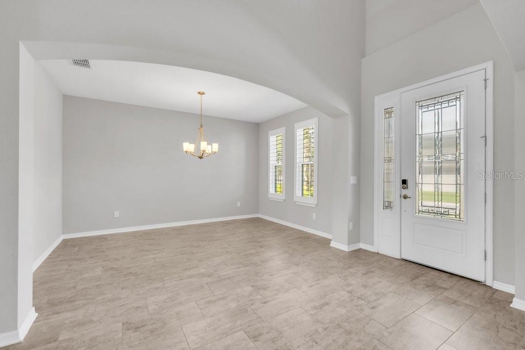 5412 CAMBERWELL LN