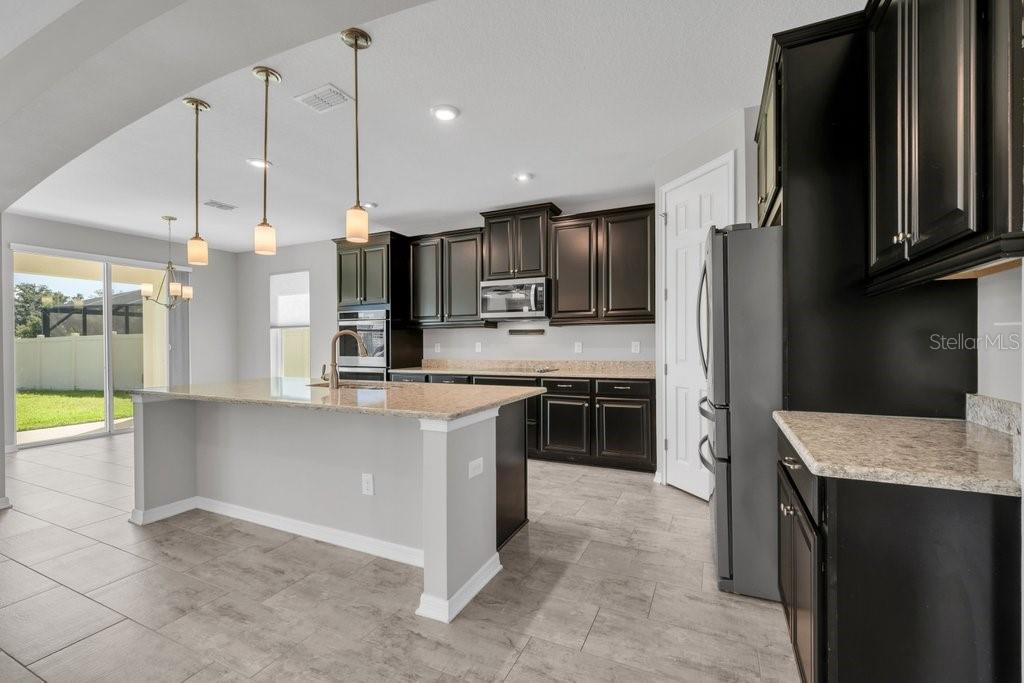 5412 CAMBERWELL LN