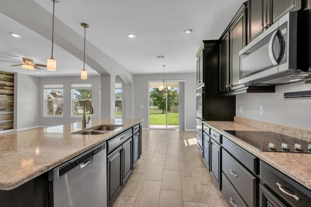 5412 CAMBERWELL LN