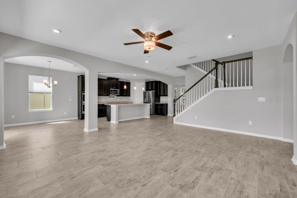 5412 CAMBERWELL LN