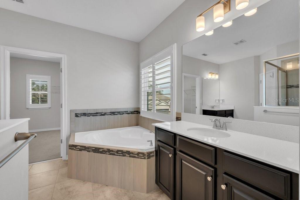 5412 CAMBERWELL LN
