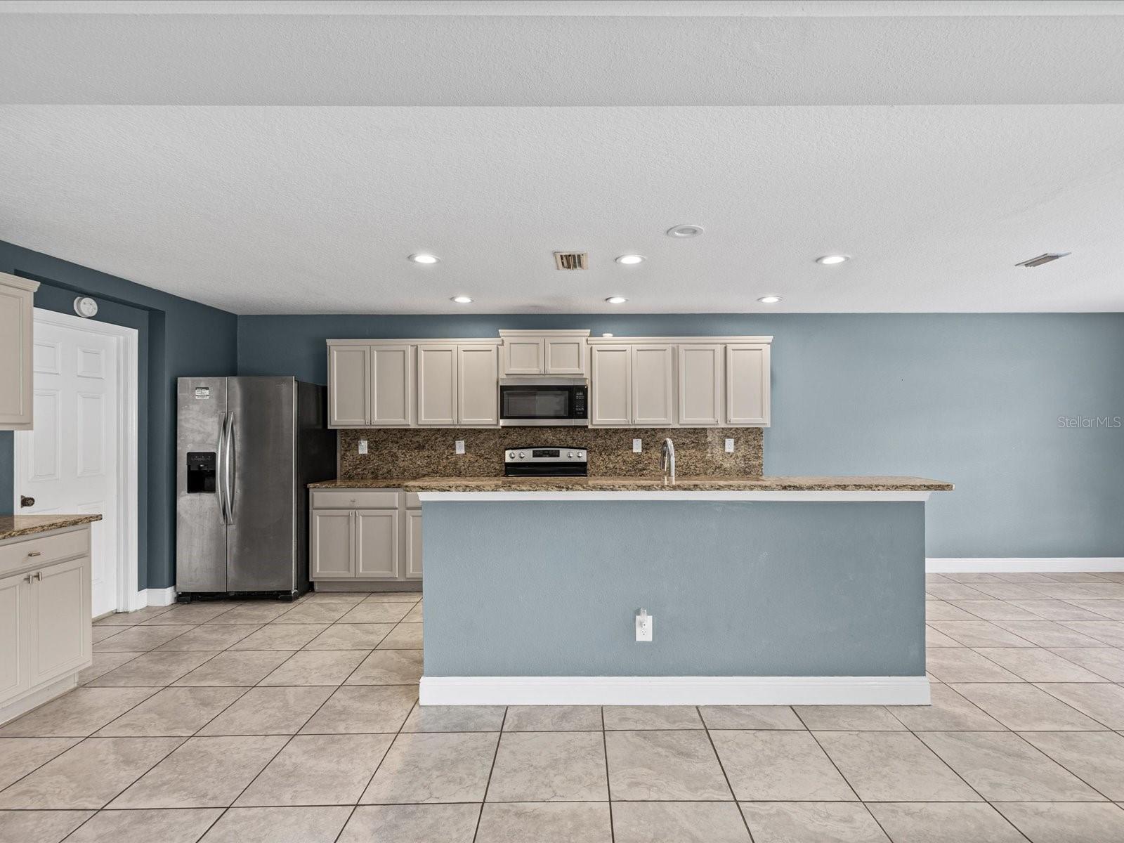 7335 BRIDGEVIEW DR