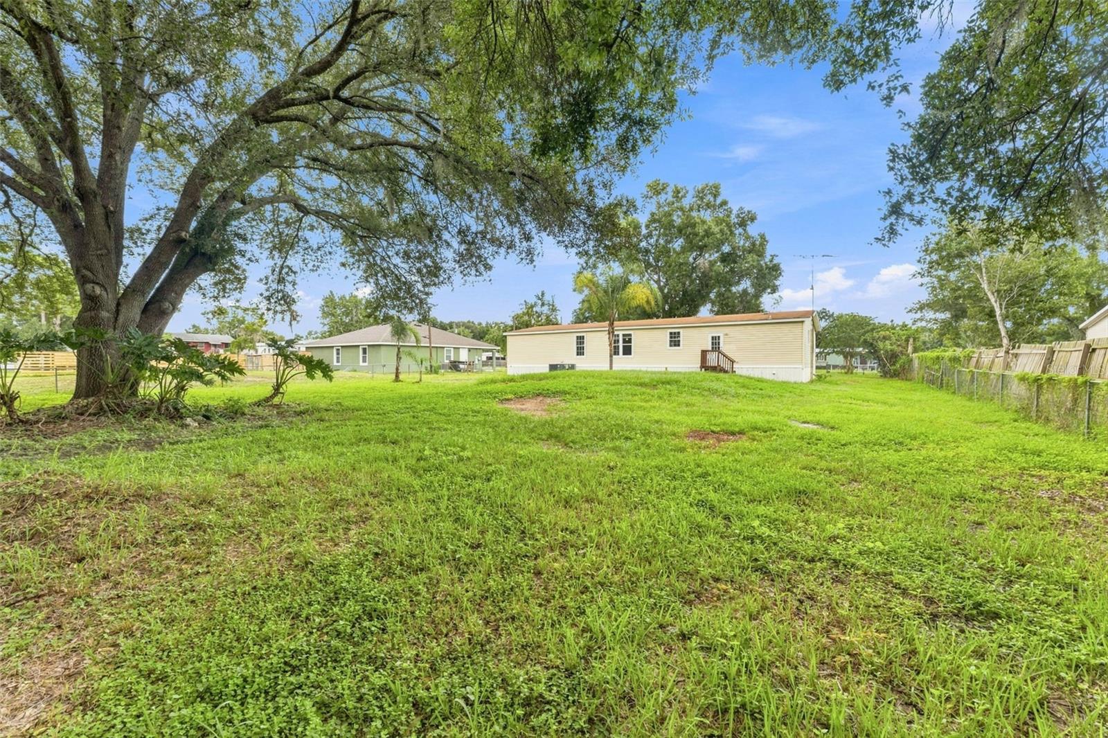 6453 MANGROVE DR