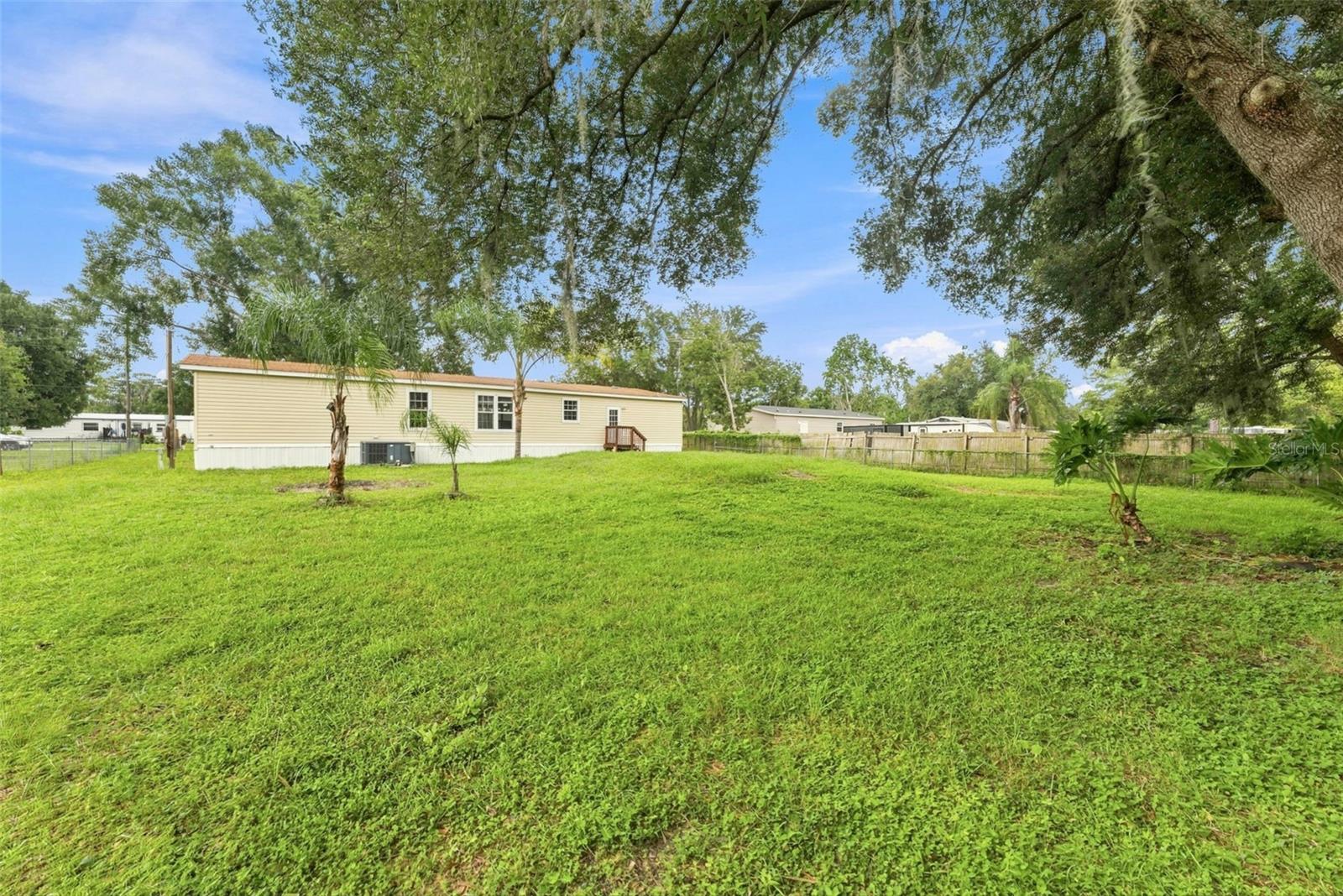 6453 MANGROVE DR