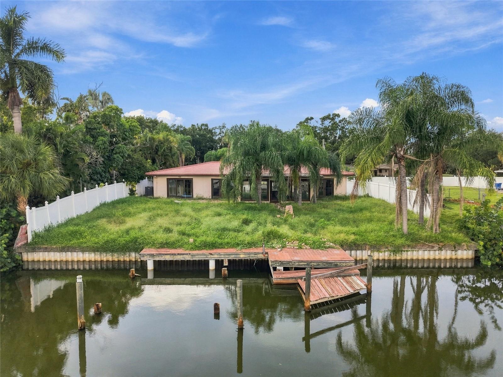 3945 E EDEN ROC CIR