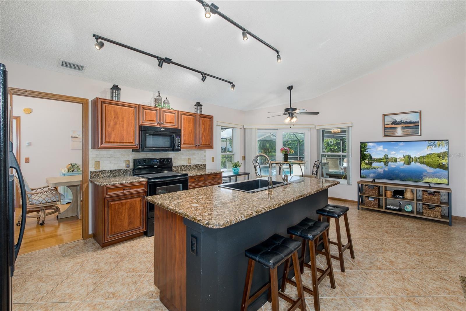 11810 SPANISH LAKE DR