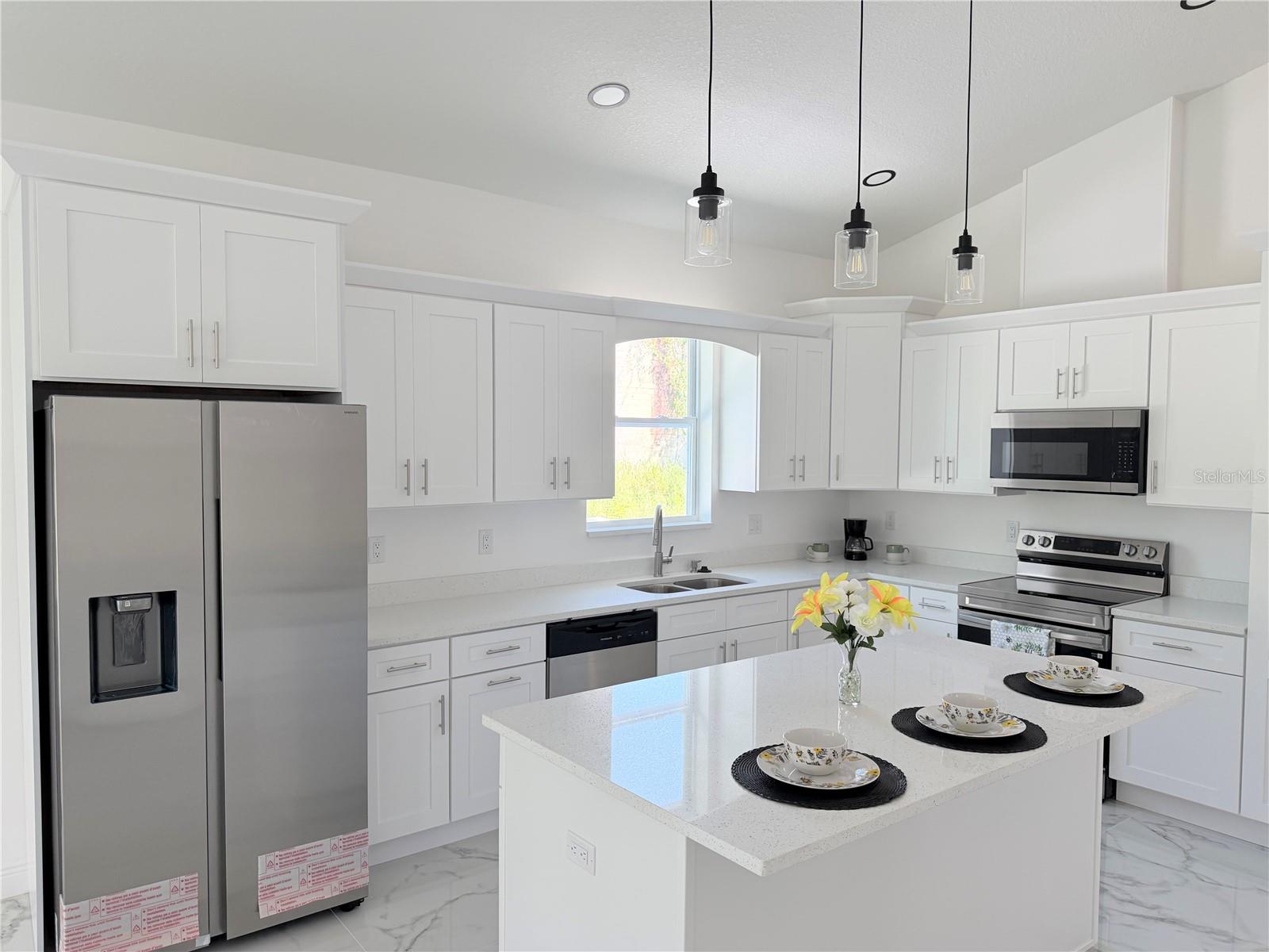 8926 N ORLEANS
