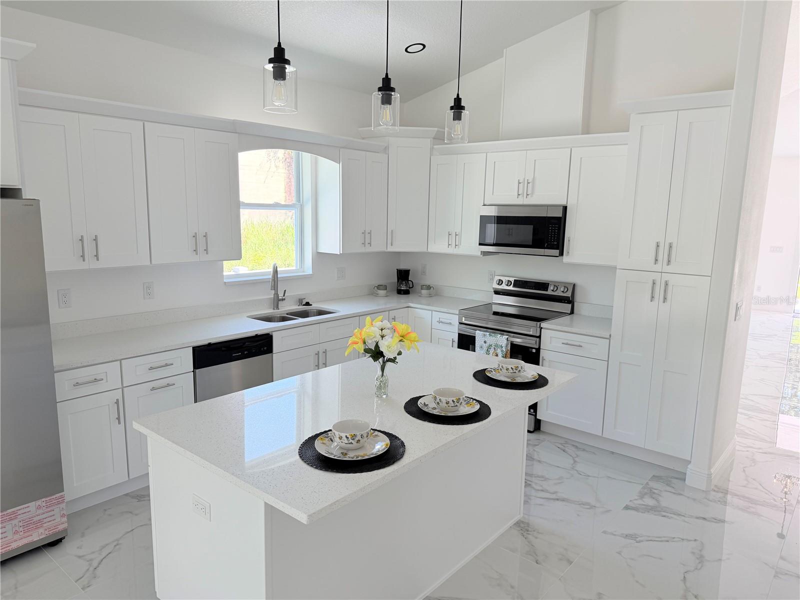 8926 N ORLEANS