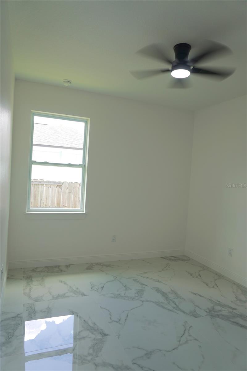8926 N ORLEANS