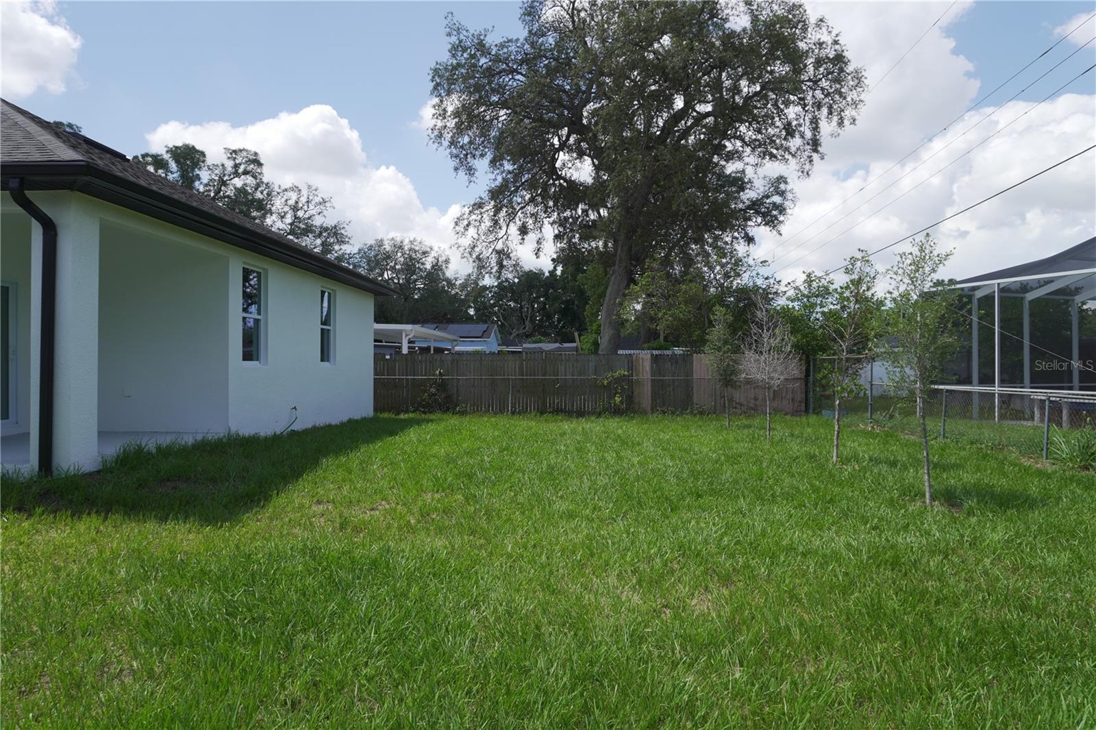 8926 N ORLEANS