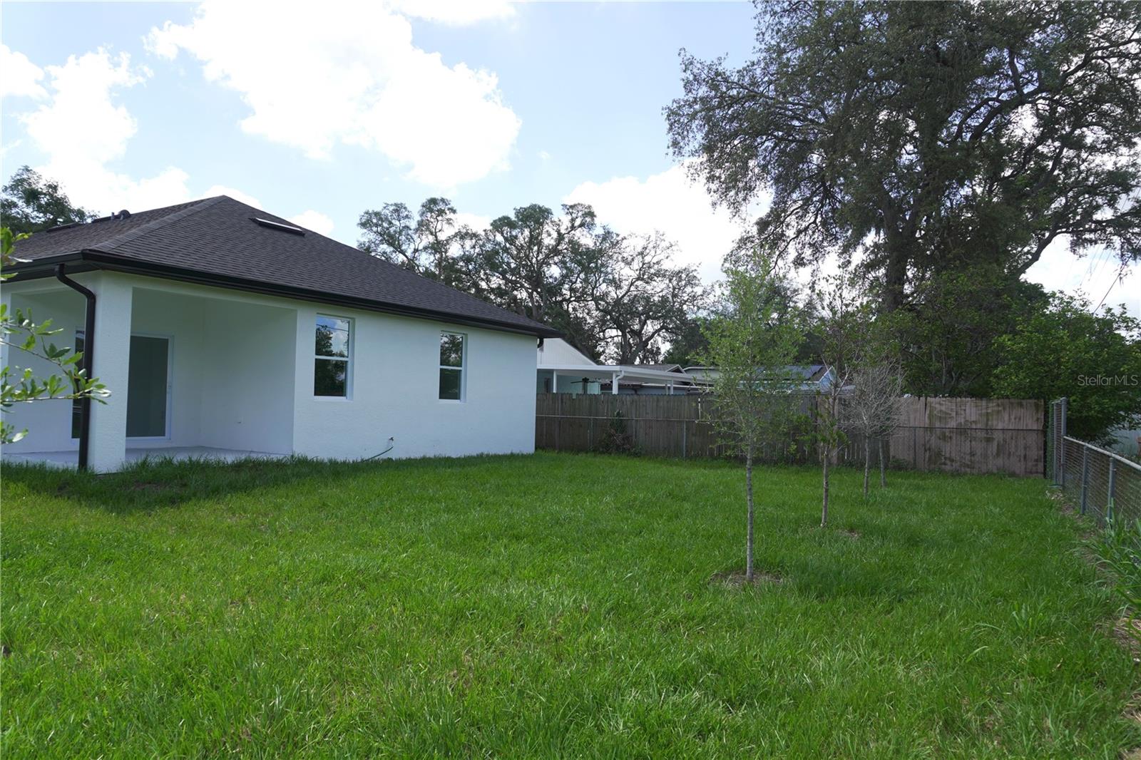 8926 N ORLEANS