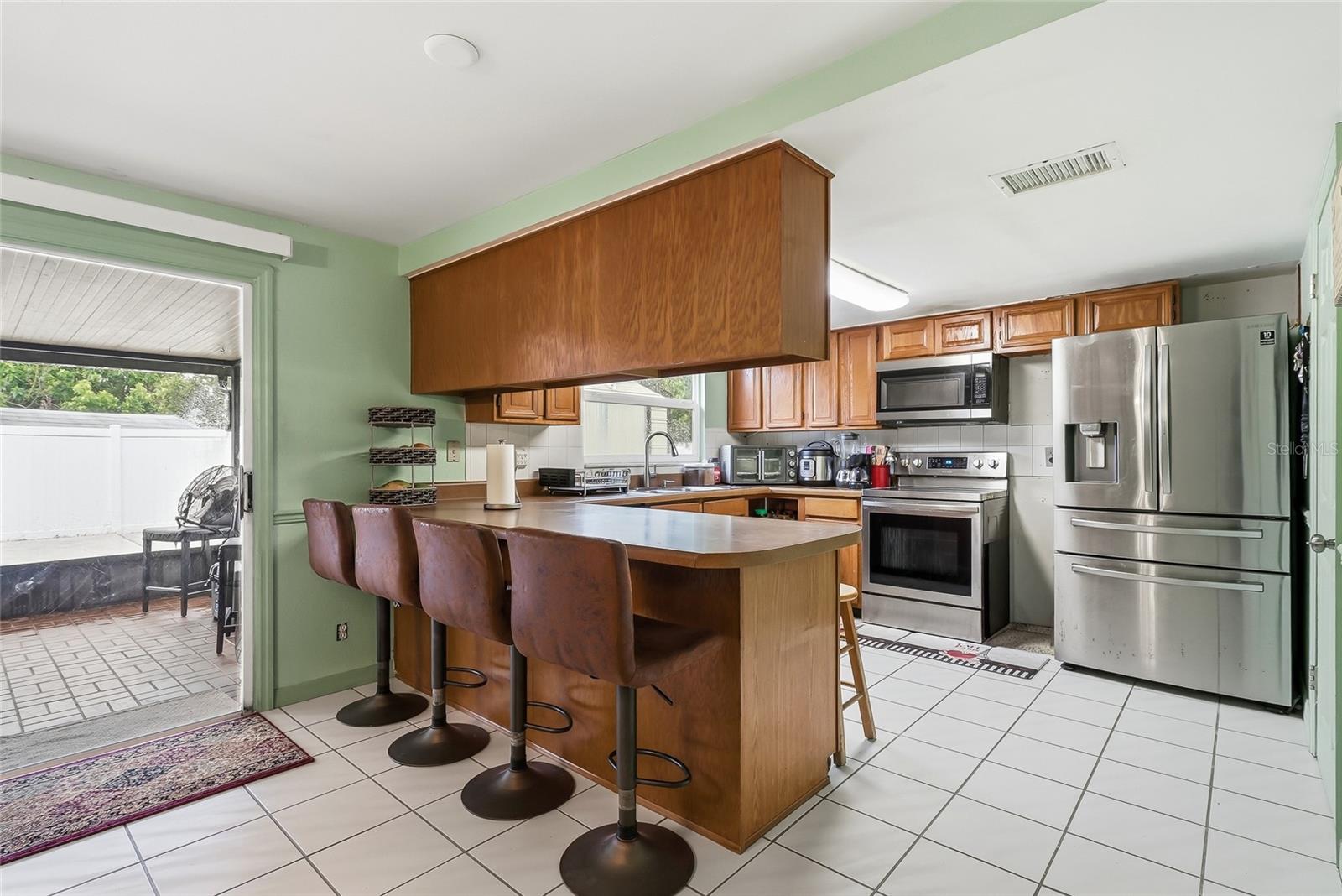 3118 RIVER COVE DR
