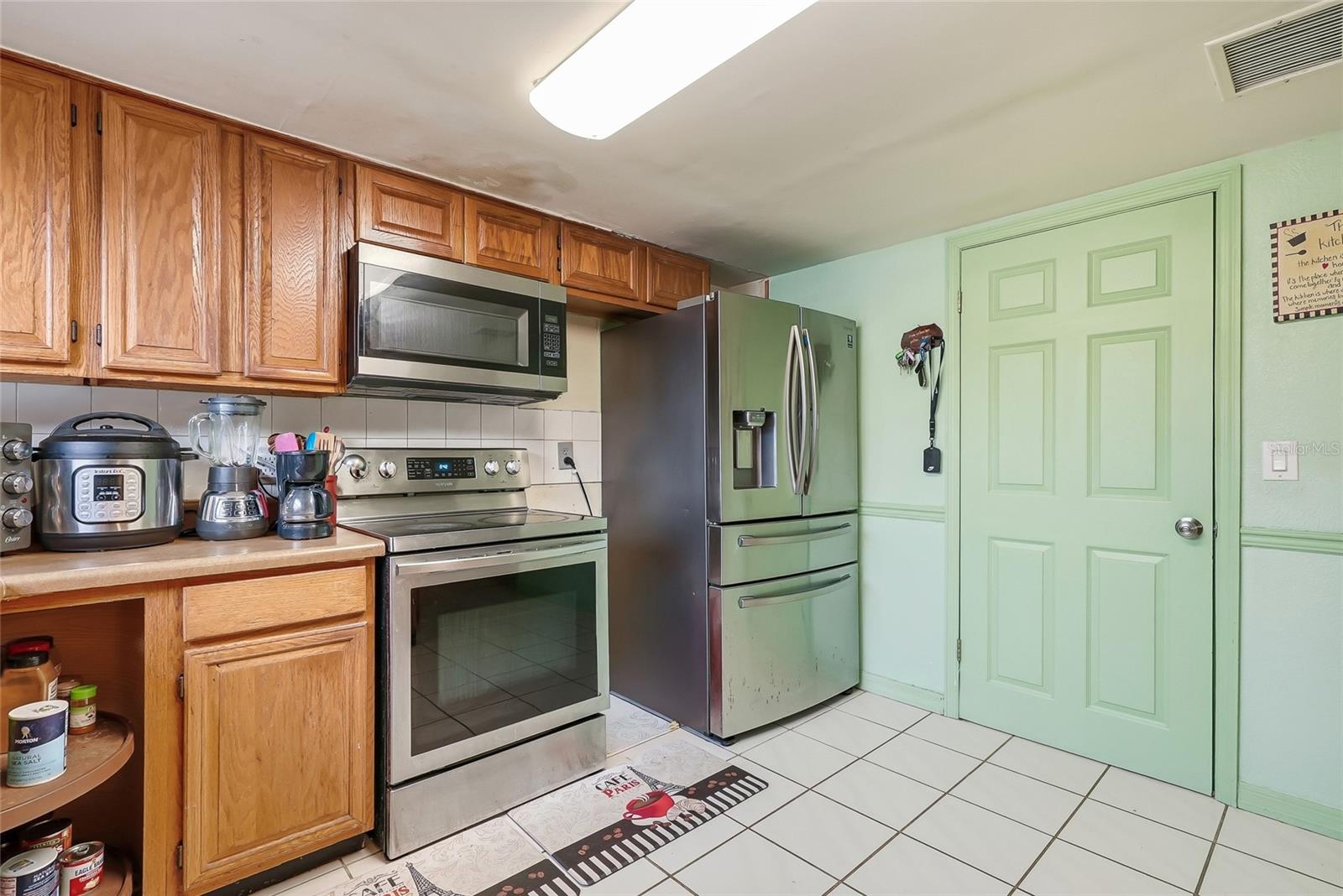 3118 RIVER COVE DR