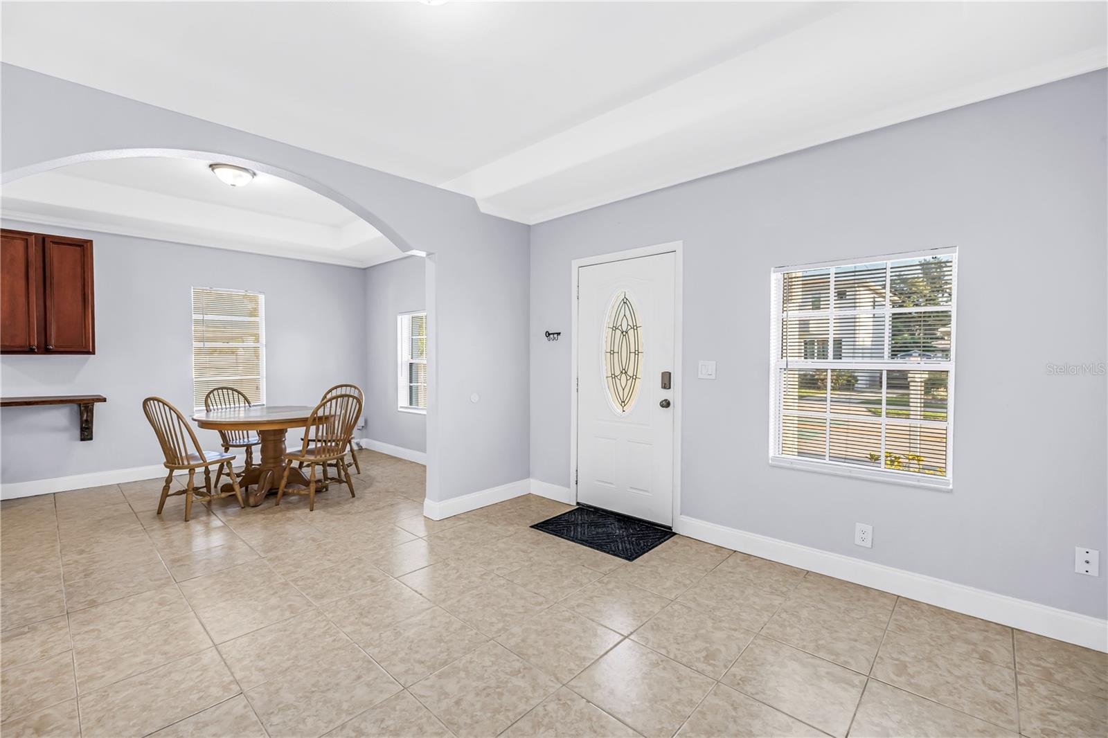 2906 W MAIN ST