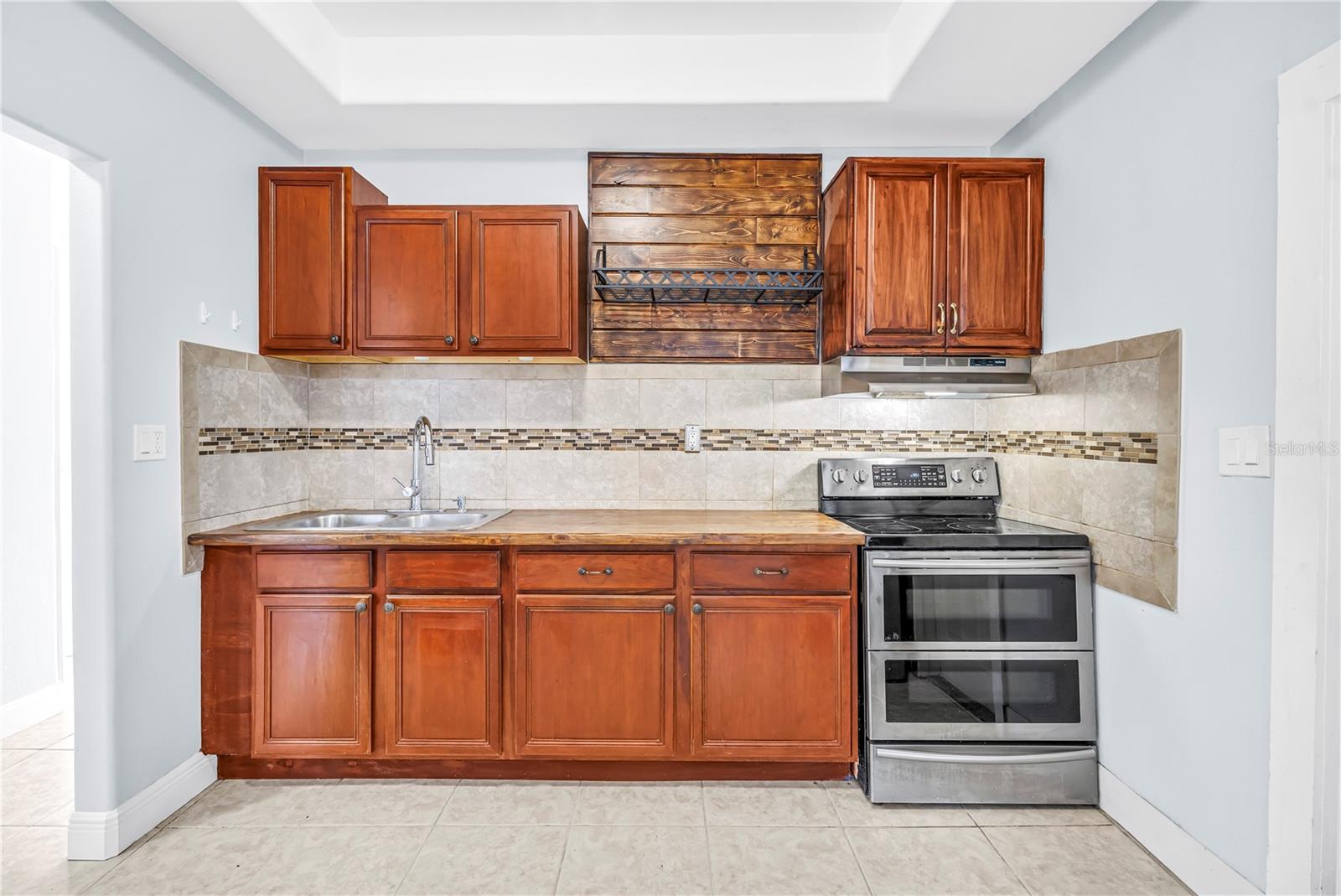 2906 W MAIN ST