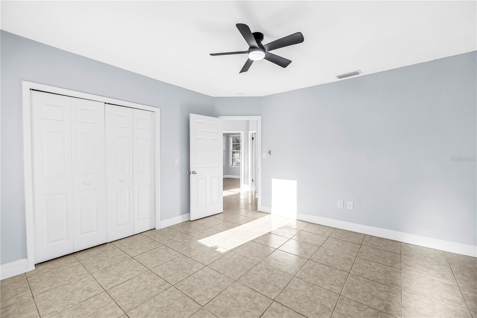 2906 W MAIN ST