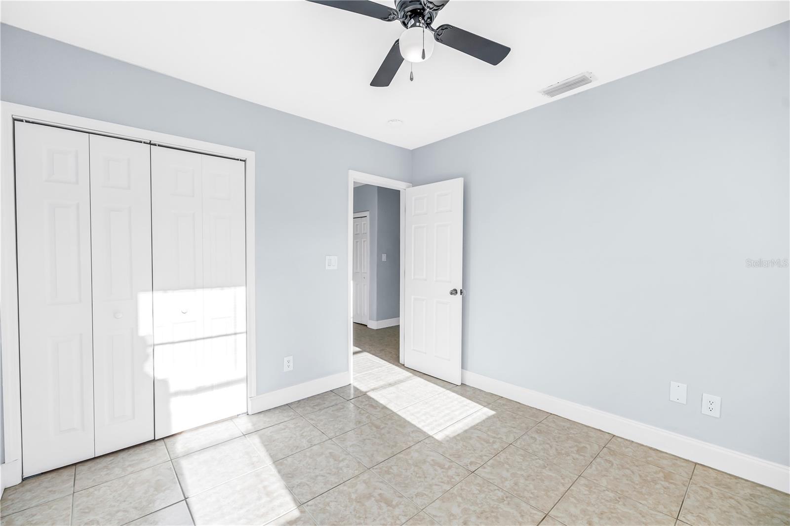 2906 W MAIN ST