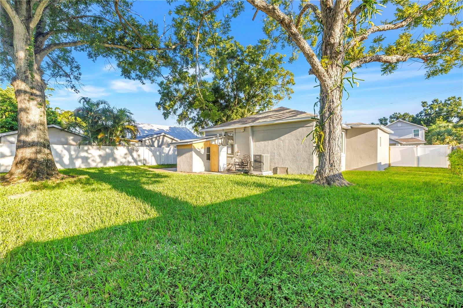 2906 W MAIN ST