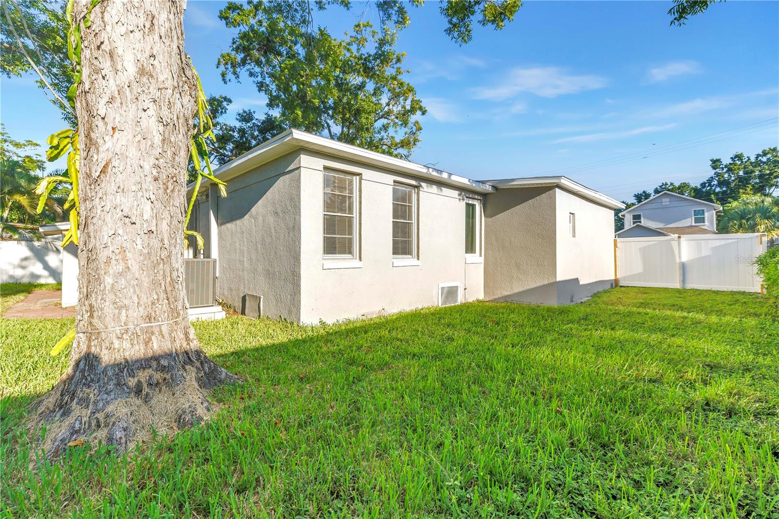 2906 W MAIN ST