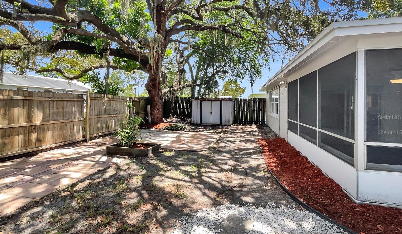 2530 FLINTWOOD DR