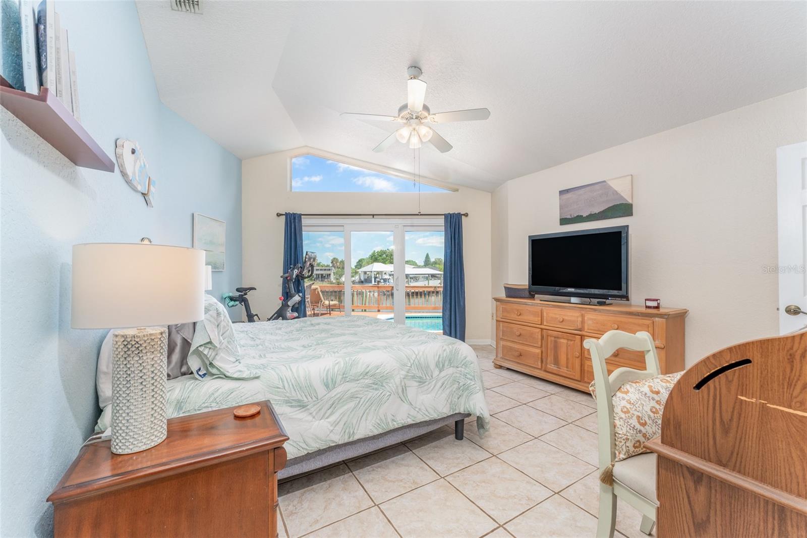 835 SYMPHONY ISLES BLVD