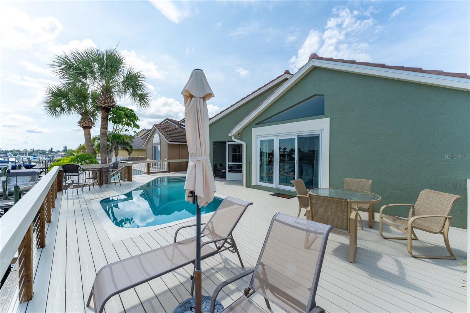 835 SYMPHONY ISLES BLVD