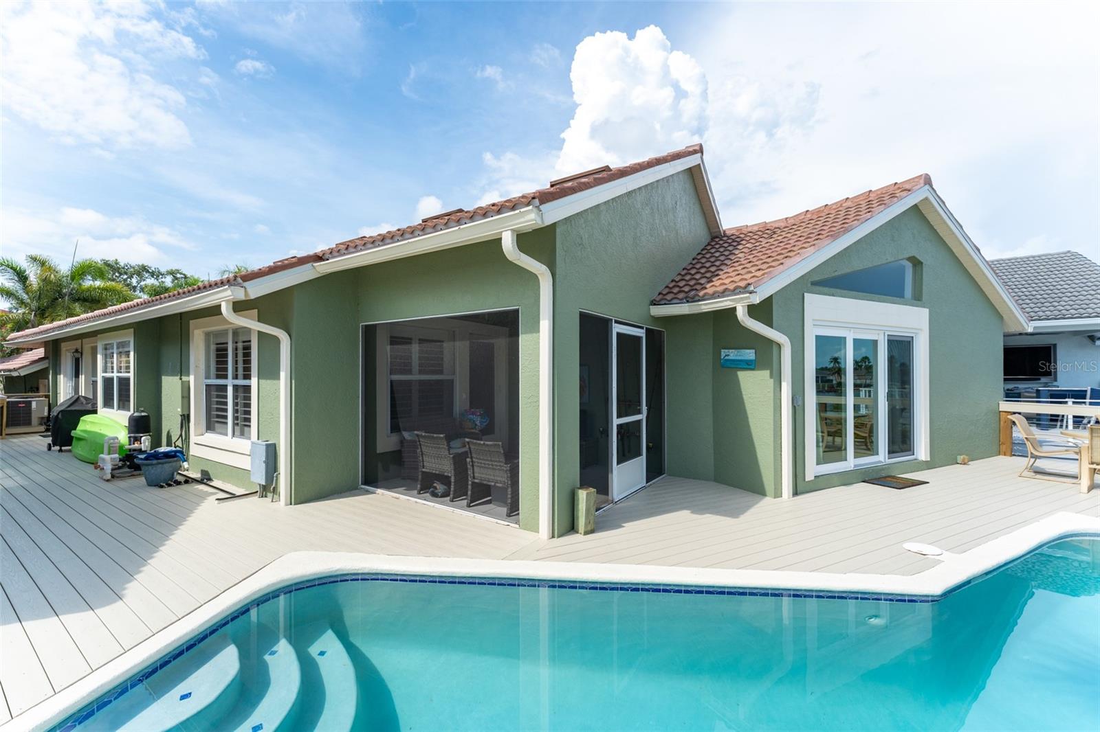835 SYMPHONY ISLES BLVD