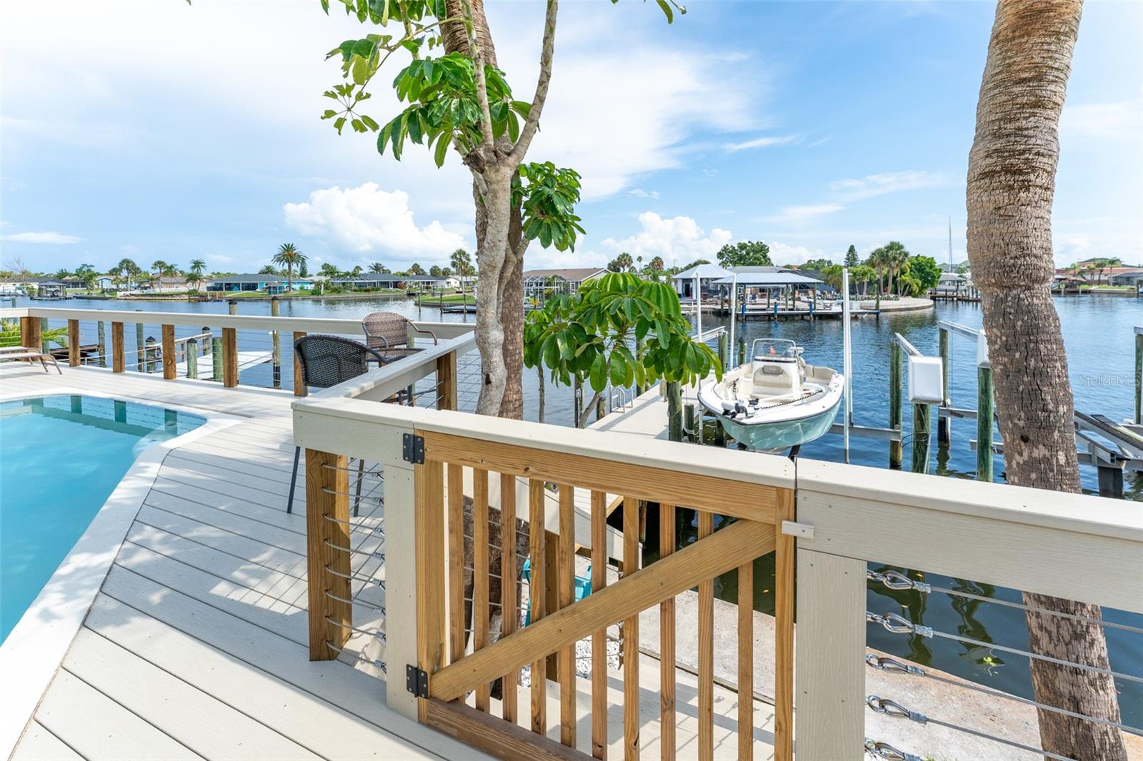 835 SYMPHONY ISLES BLVD