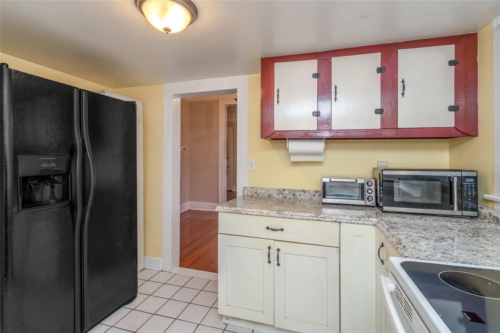 4109 N SUWANEE AVE