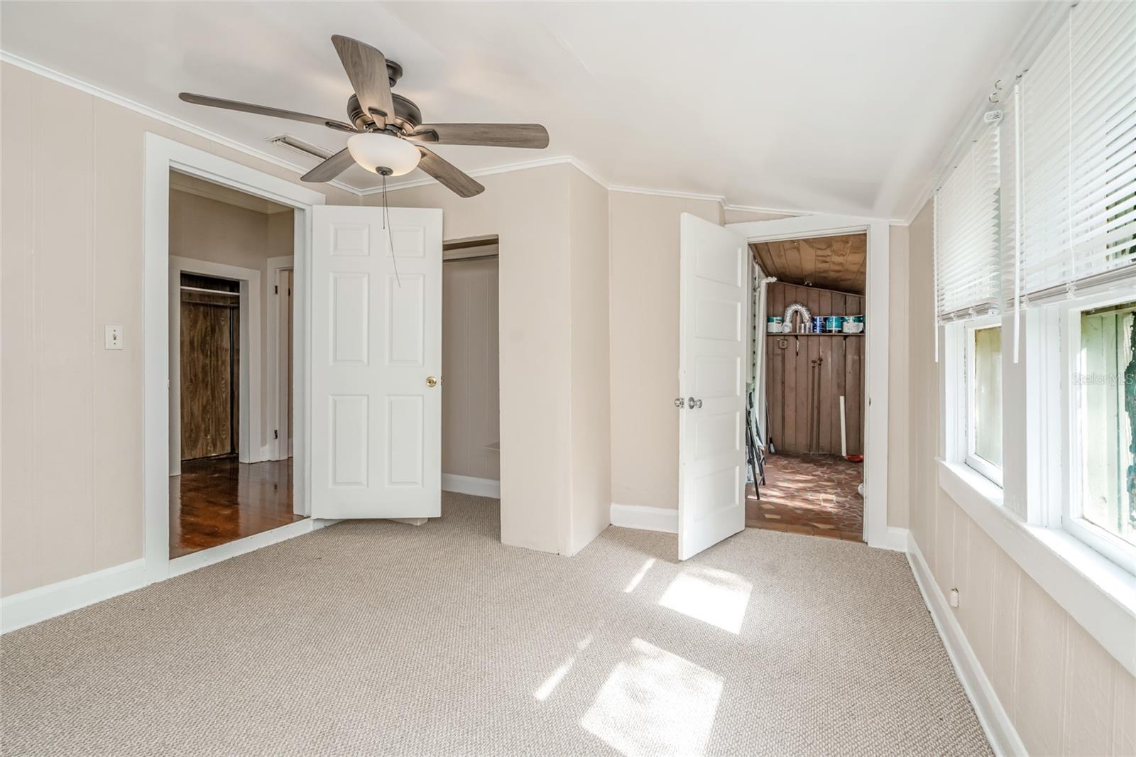 4109 N SUWANEE AVE