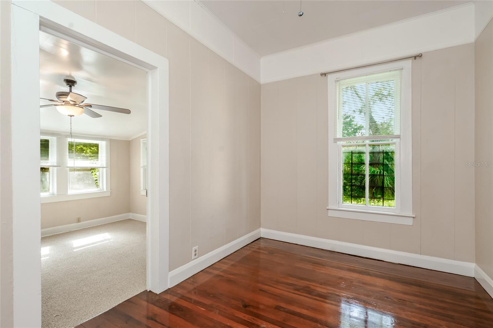 4109 N SUWANEE AVE