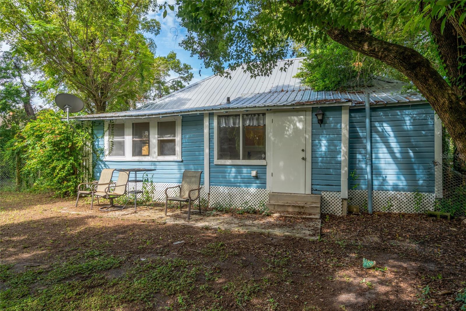4109 N SUWANEE AVE