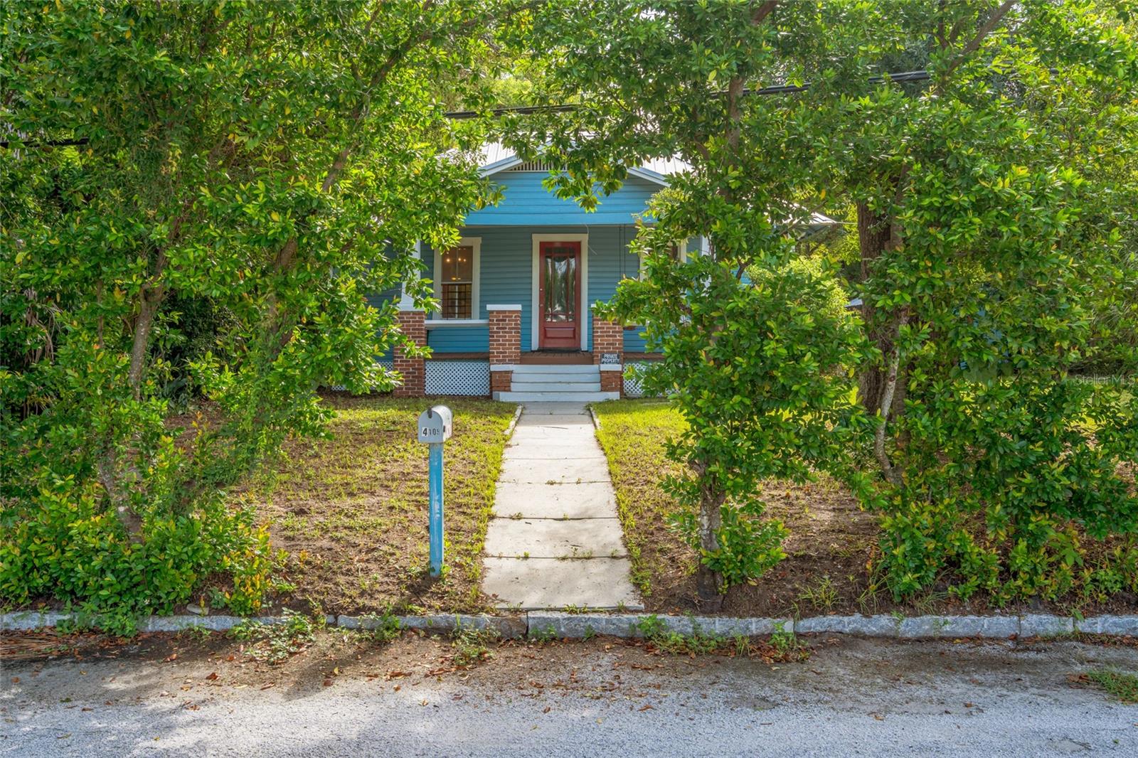 4109 N SUWANEE AVE