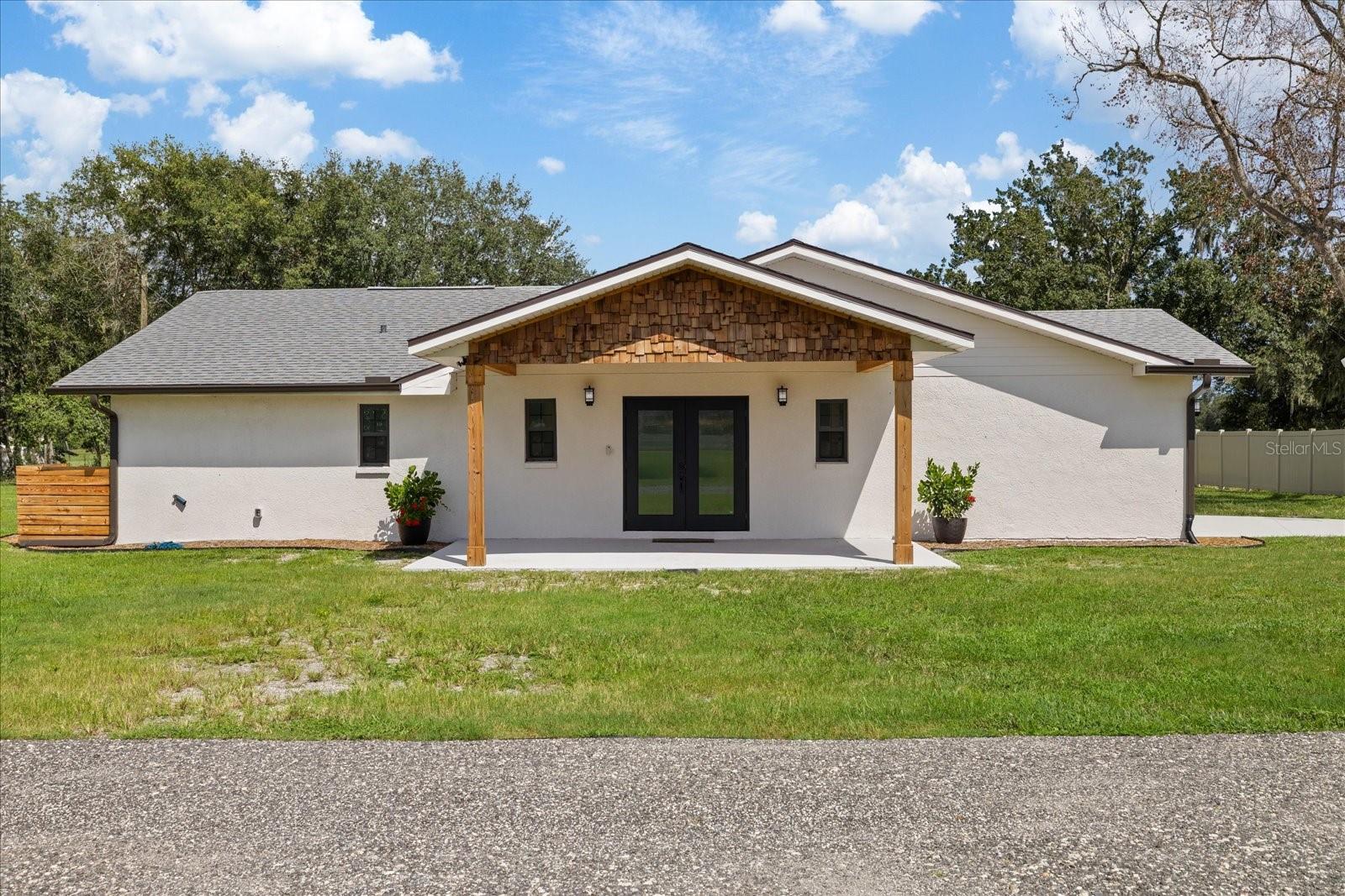 2515 RAGINS LN
