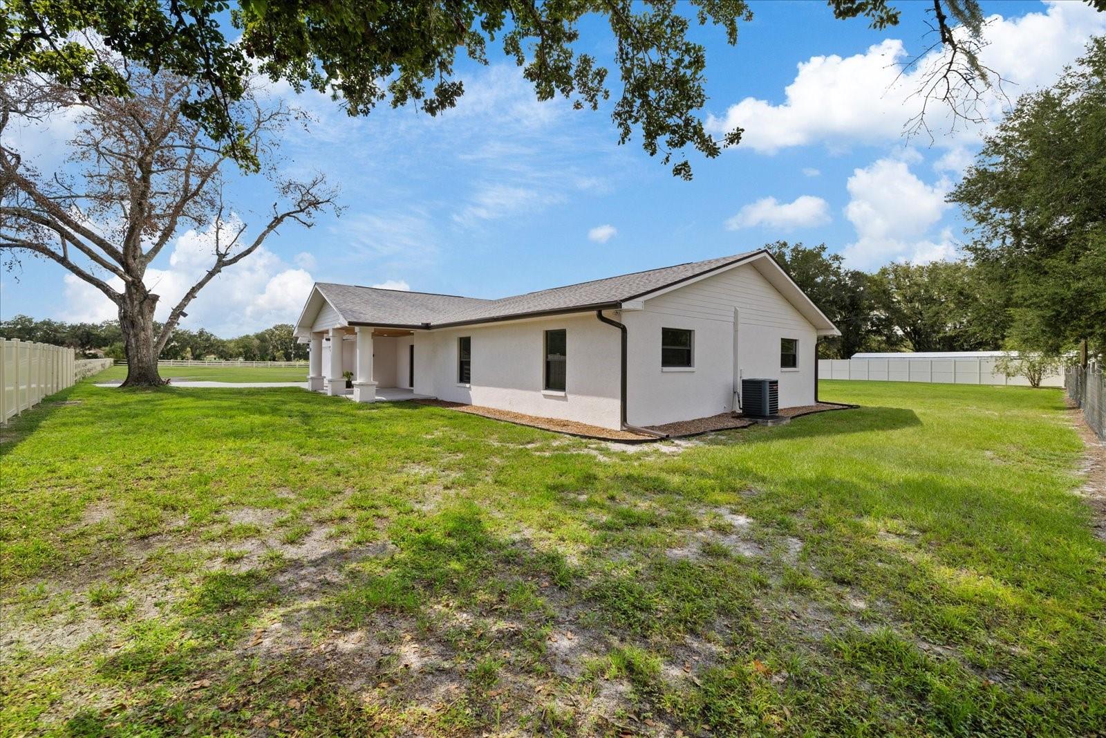 2515 RAGINS LN