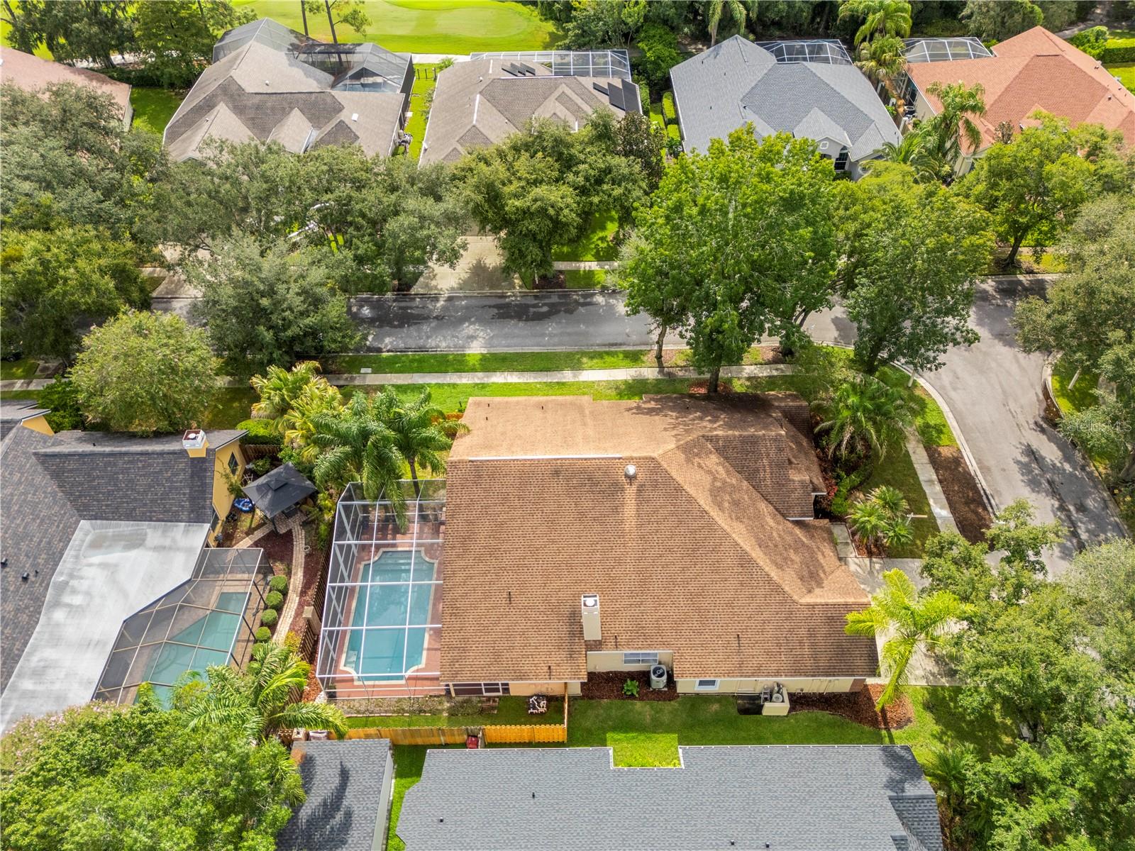 8746 TANTALLON CIR