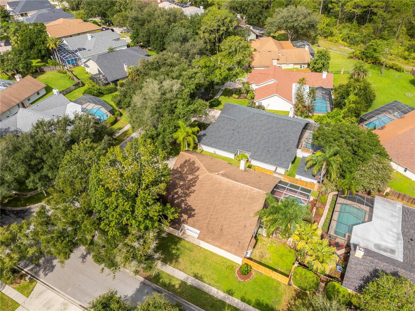 8746 TANTALLON CIR