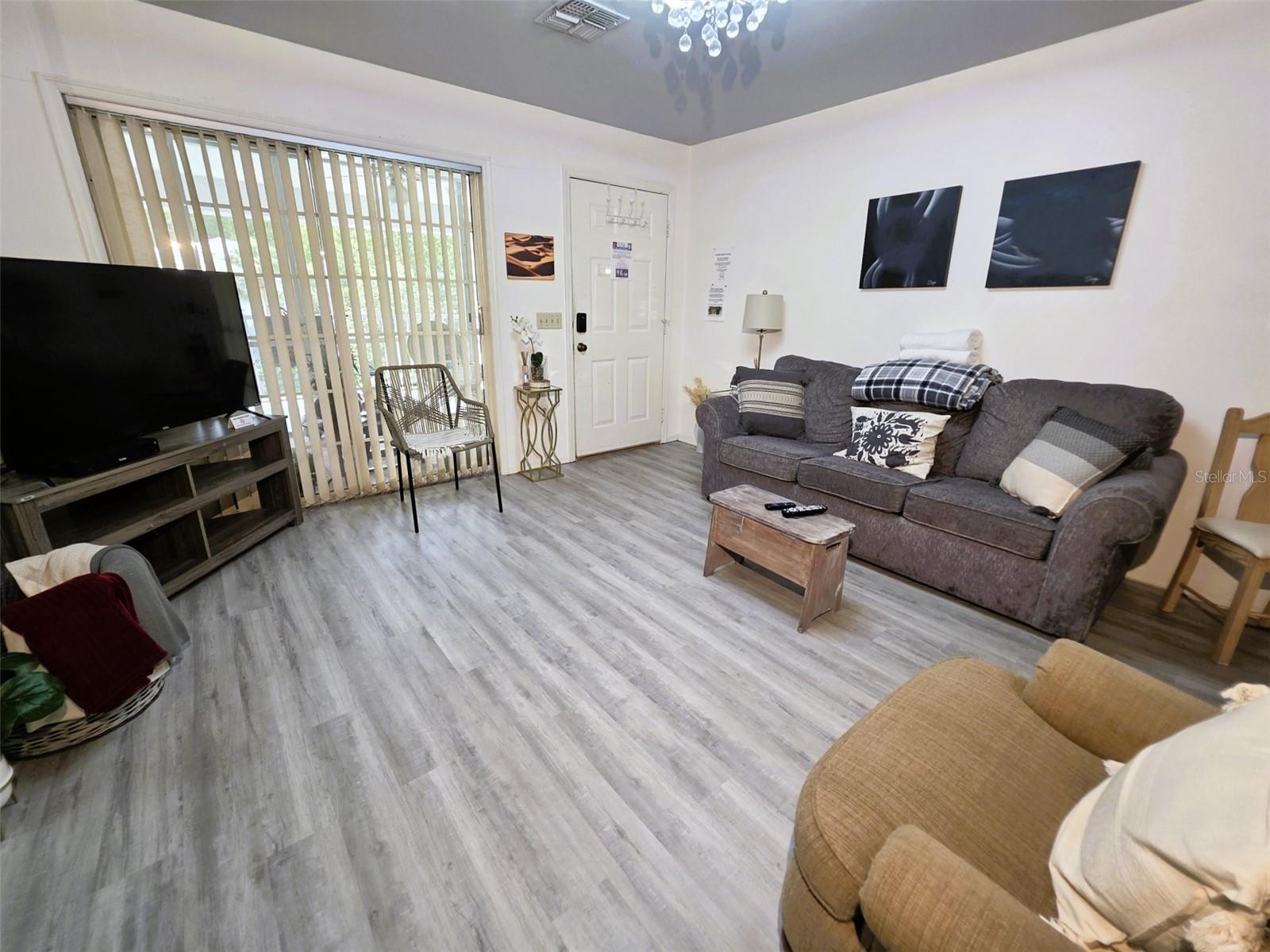 2210 VISTA DEL SOL CONDO #520