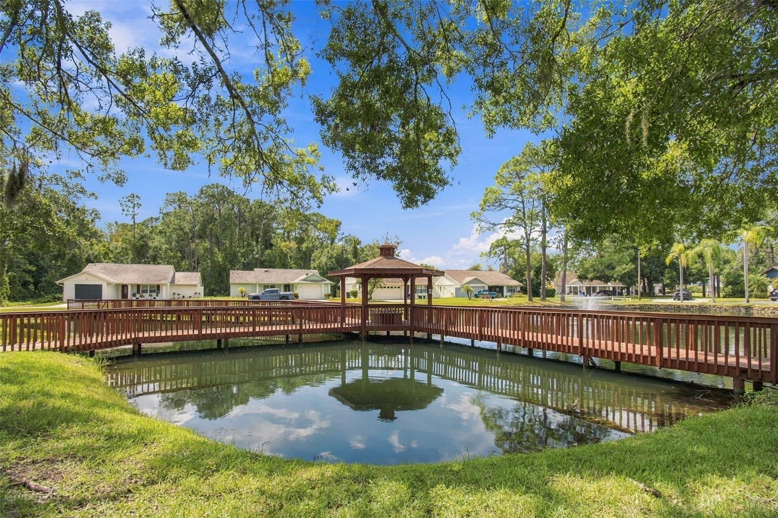 7610 OAKMONT LN