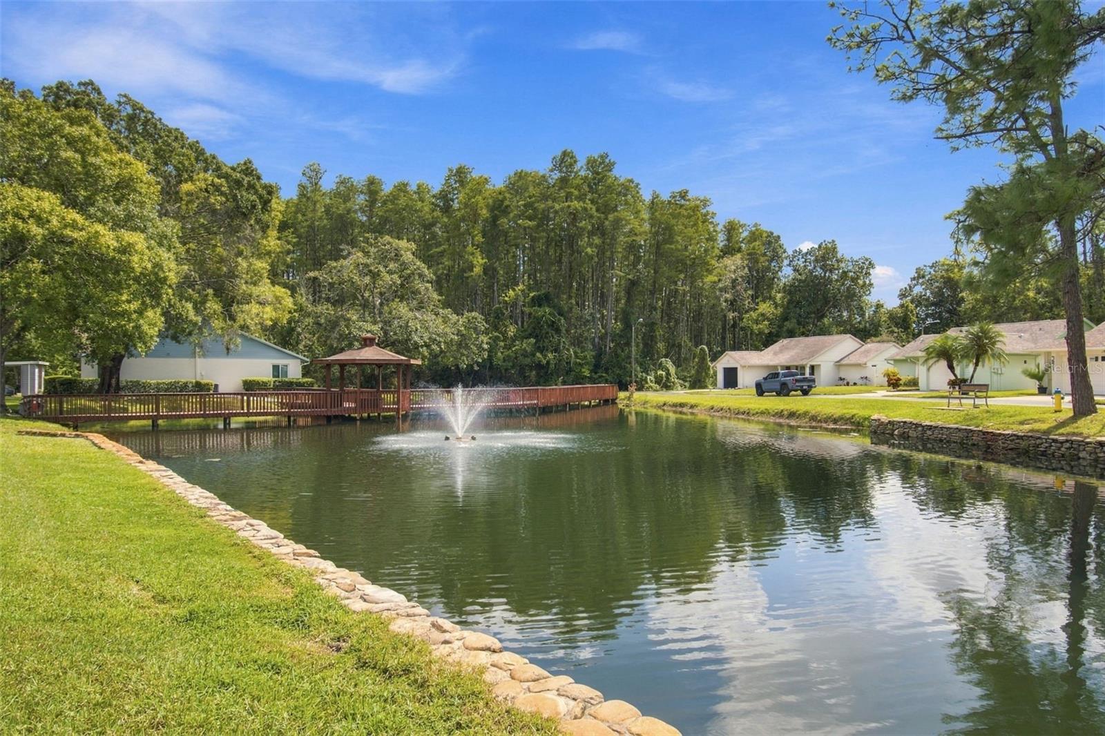 7610 OAKMONT LN