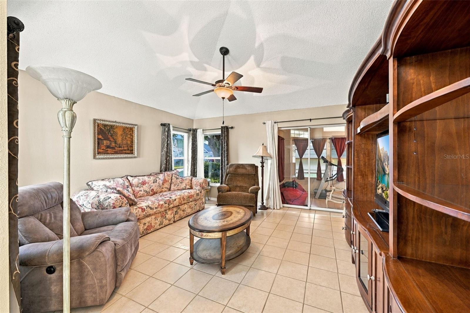 602 MASTERPIECE DR #198