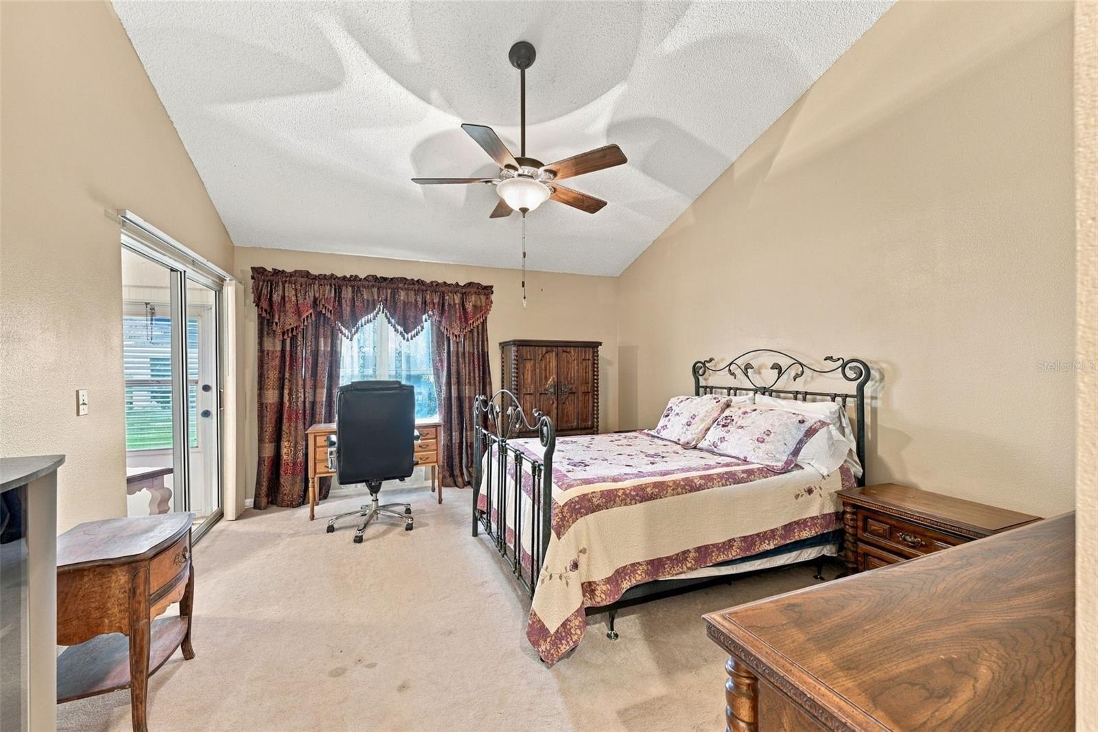 602 MASTERPIECE DR #198