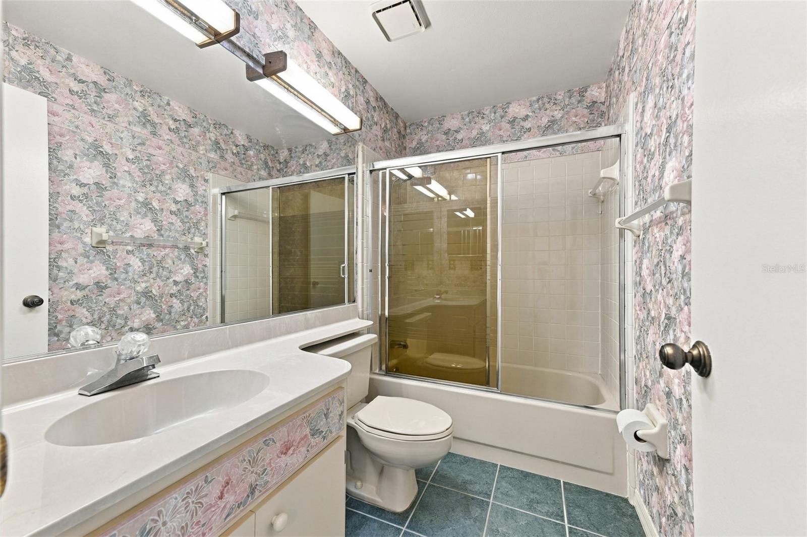 1405 LANGLEY DR